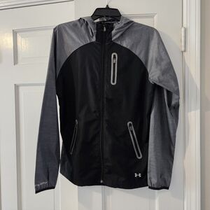Under Armour Women’s Windbreaker – Size Medium